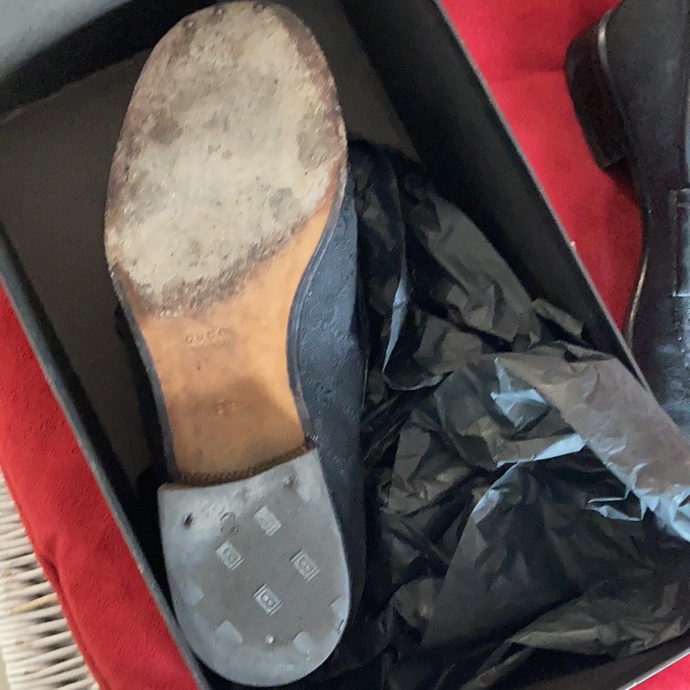 Authentic Gucci Loafer - Picture 7 of 10